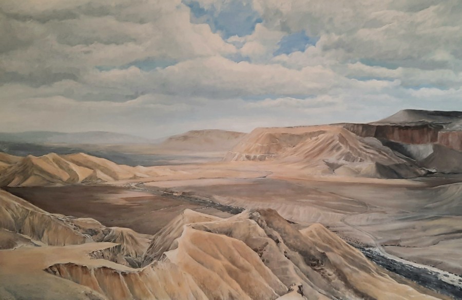 Acrylic painting of Negev desert crater panorama with sandstone cliffs by Israeli artist Pavla Parik, pavla-parik.com